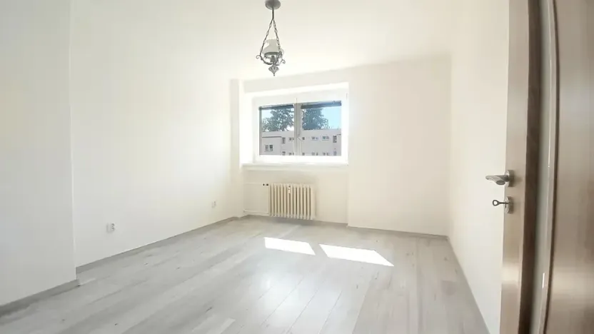 Prodej bytu 2+1, Hradec Králové, Labská kotlina, 53 m2