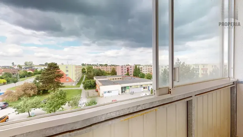 Prodej bytu 3+1, Hrušovany u Brna, Sídliště, 73 m2