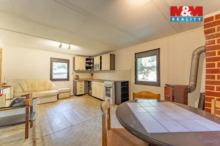 Prodej chaty, Chocerady, 32 m2
