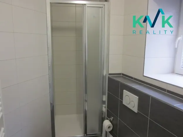Pronájem bytu 1+1, Karlovy Vary, Jáchymovská, 46 m2