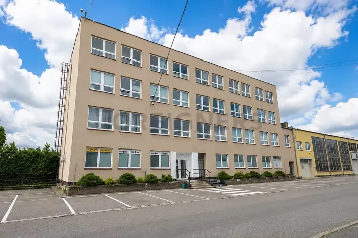 Pronájem skladu, Brno, Vinohradská, 1000 m2