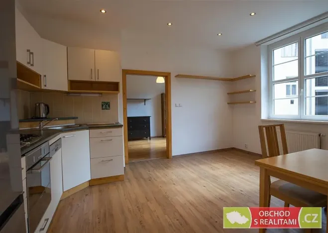Pronájem bytu 2+kk, Praha, Nuselská, 52 m2