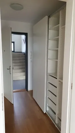 Pronájem bytu 1+kk, Praha - Kbely, Plzákova, 30 m2