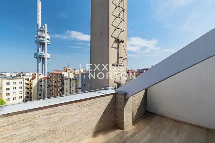 Pronájem bytu 4+kk, Praha - Vinohrady, náměstí Jiřího z Poděbrad, 150 m2