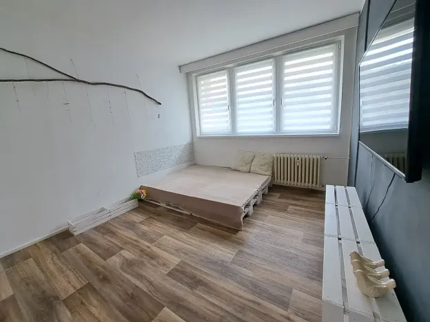Pronájem bytu 1+1, Zlín, Díly IV, 36 m2