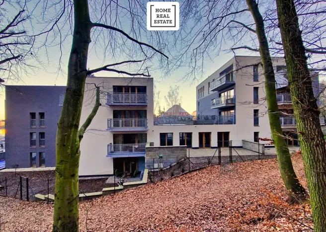 Prodej obchodního prostoru, Karlovy Vary, Šumavská, 150 m2