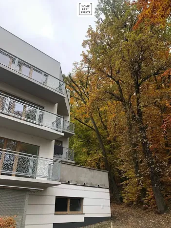 Prodej kanceláře, Karlovy Vary, Šumavská, 150 m2