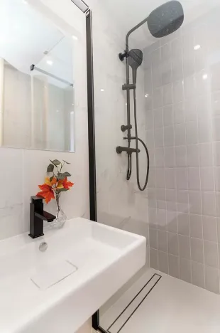 Pronájem bytu 3+kk, Praha - Břevnov, Břevnovská, 56 m2