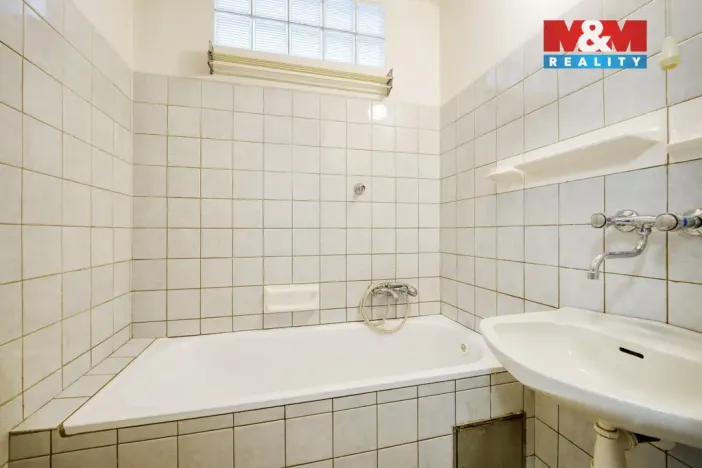 Prodej bytu 1+1, Plzeň - Božkov, Barákova, 38 m2