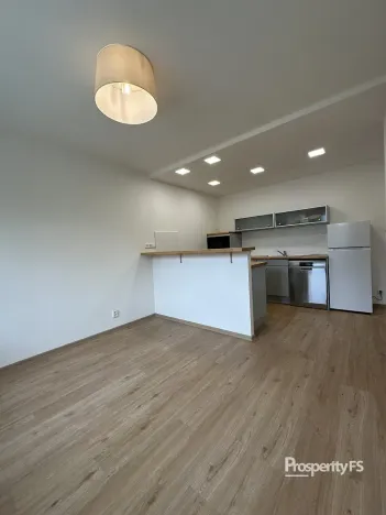 Pronájem bytu 2+kk, Kladno - Kročehlavy, U Hvězdy, 41 m2