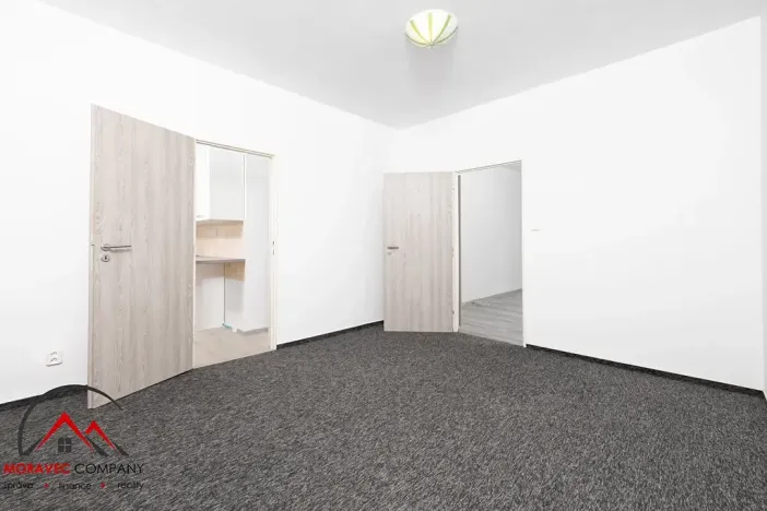 Pronájem bytu 2+1, Krnov, SPC S, 58 m2