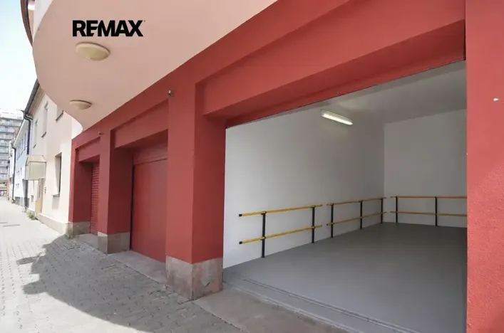 Pronájem bytu 4+kk, Praha - Krč, Na Dvorcích, 100 m2