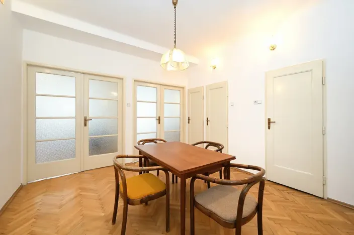 Pronájem bytu 2+1, Praha - Vinohrady, Lucemburská, 81 m2