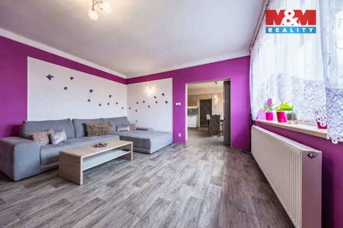 Prodej bytu 5+1, Chlumec nad Cidlinou - Kladruby, 139 m2