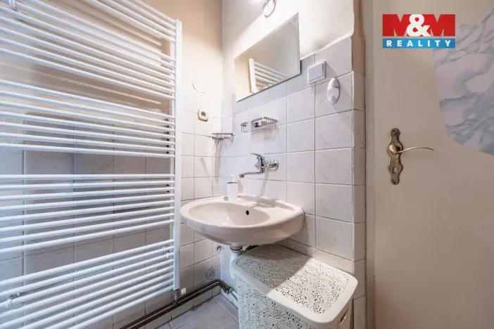 Prodej bytu 5+1, Chlumec nad Cidlinou - Kladruby, 139 m2