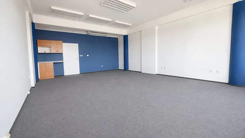 Pronájem kanceláře, Brno, Olomoucká, 57 m2