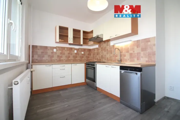 Pronájem bytu 3+1, Cvikov - Cvikov II, Sídliště, 76 m2