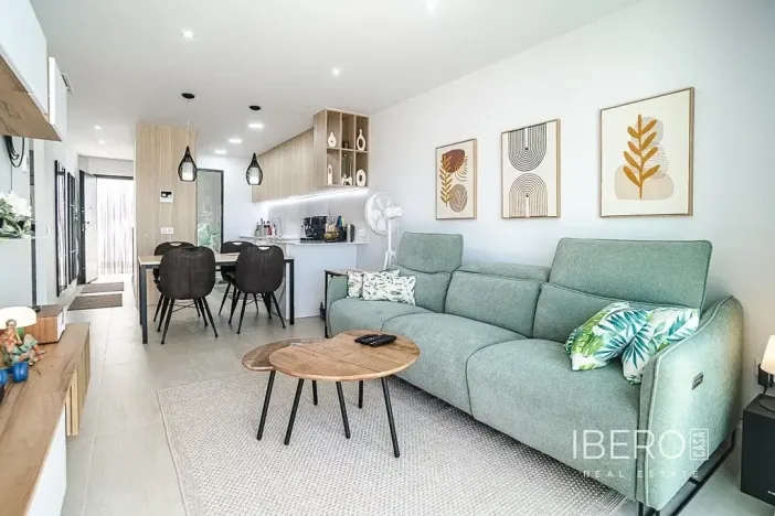 Prodej bytu 4+kk, Torrevieja, Španělsko, 138 m2