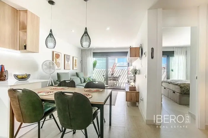 Prodej bytu 4+kk, Torrevieja, Španělsko, 138 m2