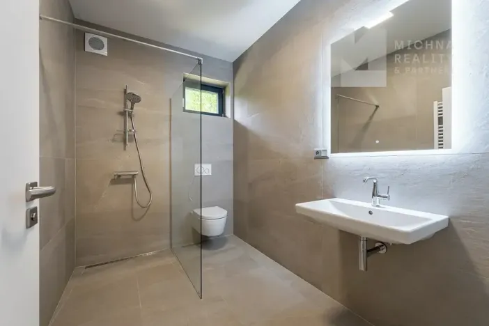 Prodej rodinného domu, Rozdrojovice, 235 m2