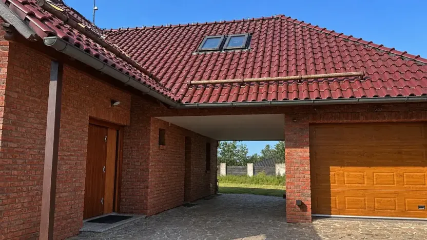 Prodej rodinného domu, Hrdlořezy, 165 m2