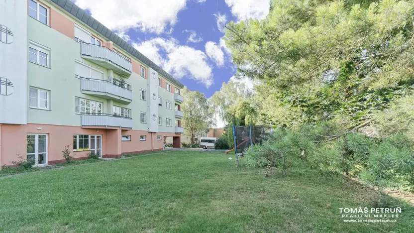 Pronájem bytu 3+1, Předměřice nad Labem, Školská, 110 m2