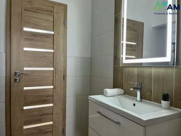 Prodej bytu 3+1, Třinec - Staré Město, Dvořákova, 84 m2