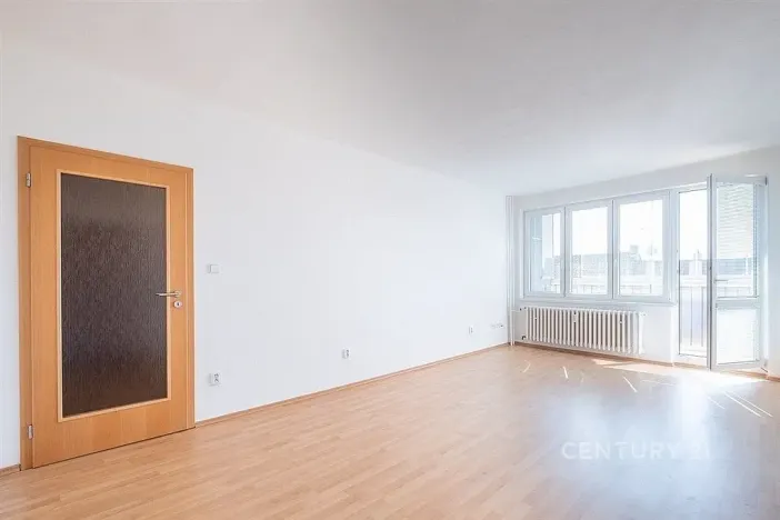 Pronájem bytu 2+1, České Budějovice - České Budějovice 5, Dobrovodská, 56 m2