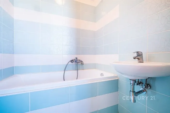 Pronájem bytu 2+1, České Budějovice - České Budějovice 5, Dobrovodská, 56 m2