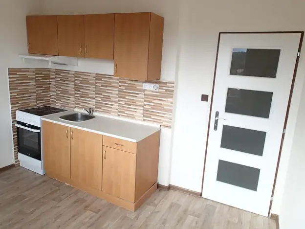 Pronájem bytu 1+1, Hlinsko, Jiráskova, 35 m2