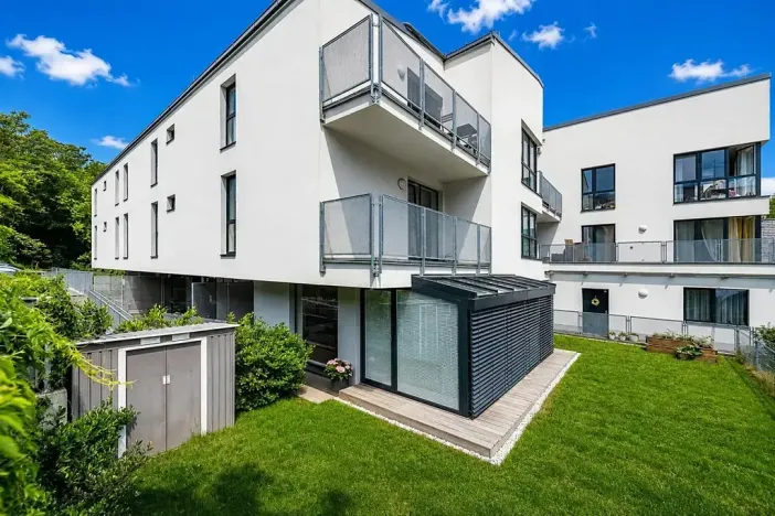 Prodej bytu 2+kk, Praha - Hrdlořezy, Mezilehlá, 51 m2