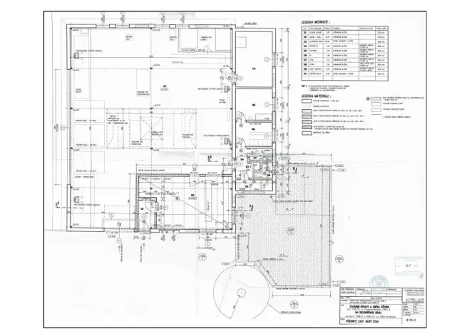 Prodej obchodního prostoru, Děčín, Krásnostudenecká, 420 m2