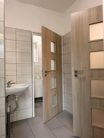 Prodej skladu, Děčín, Krásnostudenecká, 420 m2