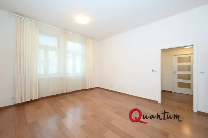 Pronájem bytu 2+kk, Praha - Podolí, Sinkulova, 44 m2