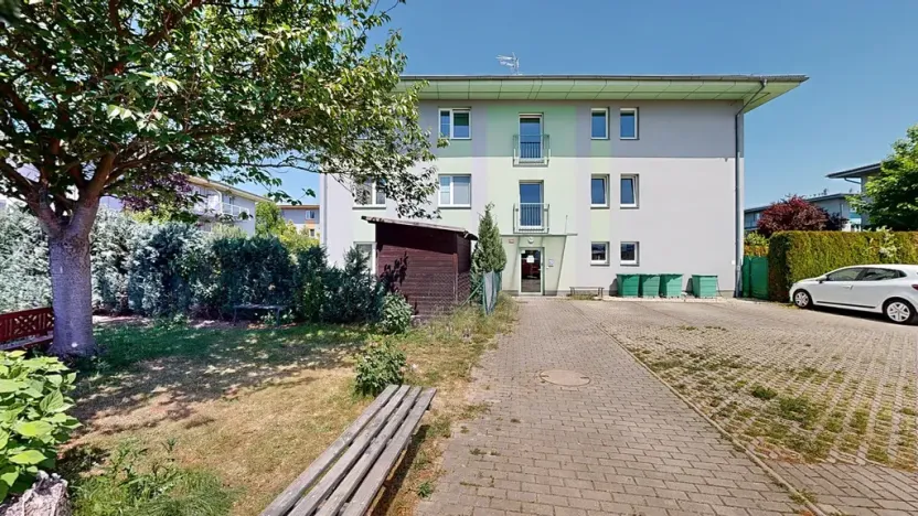 Prodej bytu 3+kk, Šestajovice, Trojmezní, 64 m2