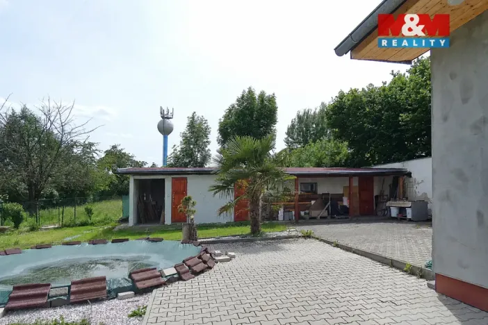 Prodej rodinného domu, Krupá, 186 m2