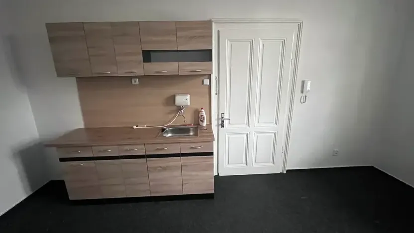 Pronájem kanceláře, Ostrava, Mírová, 48 m2