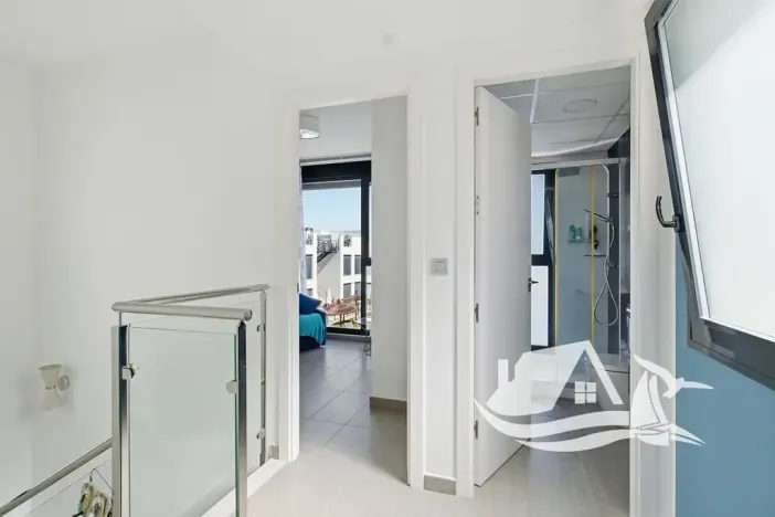 Prodej rodinného domu, Orihuela, Španělsko, Paseo Marítimo de Punta Prima, 84 m2