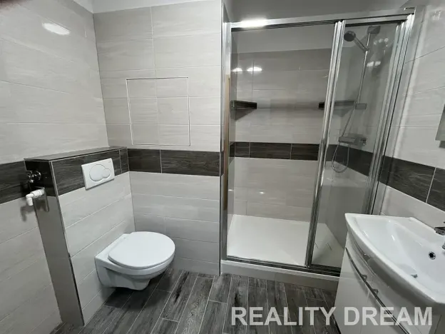 Pronájem bytu 2+kk, Praha - Prosek, Prosecká, 40 m2