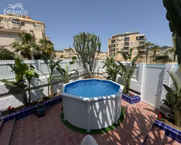 Prodej rodinného domu, Guardamar del Segura, Alicante, Španělsko, 270 m2