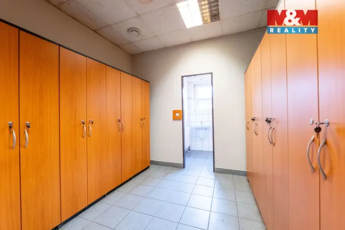 Prodej výrobních prostor, Slavičín, 714 m2