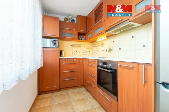 Pronájem bytu 2+kk, Pardubice - Polabiny, Grusova, 53 m2