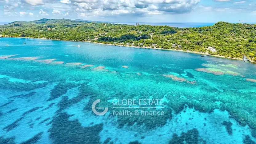 Prodej bytu 3+kk, West Bay, Honduras, 171 m2