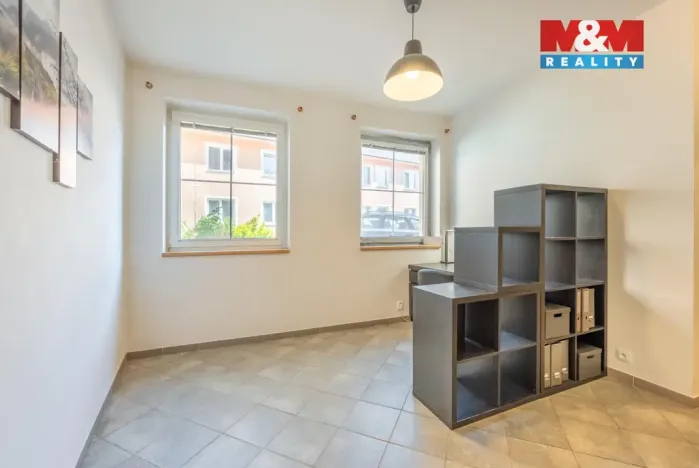 Prodej bytu 2+kk, Zeleneč, Čsl. armády, 44 m2