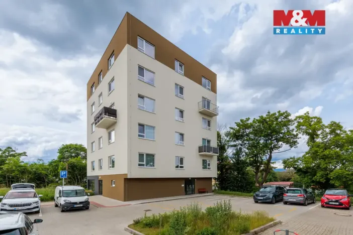 Pronájem bytu 3+kk, Karlovy Vary - Bohatice, Dubová, 67 m2