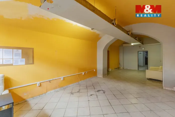 Pronájem obchodního prostoru, Čáslav - Čáslav-Staré Město, Klimenta Čermáka, 55 m2