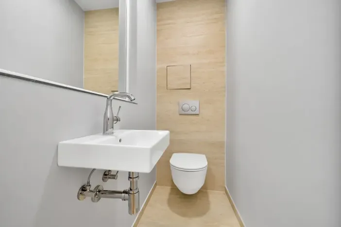 Pronájem bytu 2+kk, Praha - Karlín, Rohanské nábřeží, 60 m2