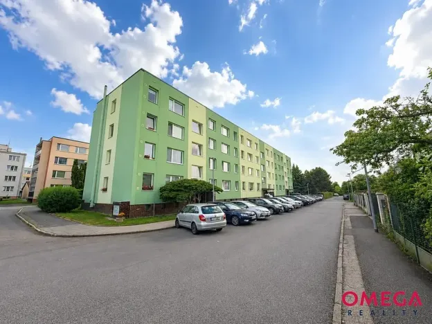 Prodej bytu 3+1, Praha - Suchdol, Gagarinova, 71 m2