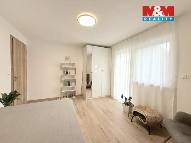 Pronájem rodinného domu, Libochovičky, 150 m2