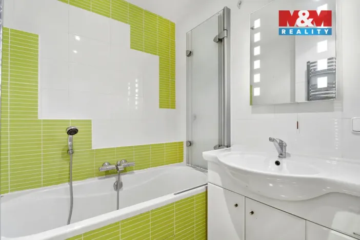 Prodej bytu 2+1, Jablonec nad Nisou, Liberecká, 64 m2